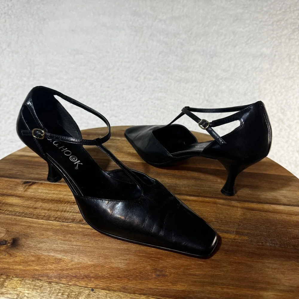 Vintage JG Hook Womens Black Leather T-Strap Pumps Square Toe Kitten Heels Sz 8M